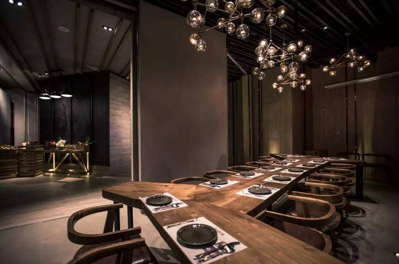 餐饮策划深圳餐饮空间设计不仅要设计得好，更要能实现有效落地！